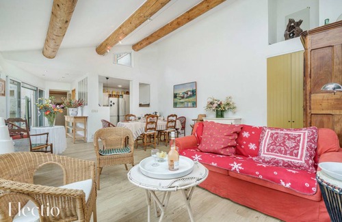 Puget House | 150 m² House ∙ 4 bedrooms ∙ 9 guests