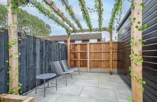 Newmarket House | 16 Waterloo Close, Newmarket