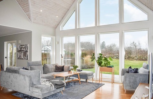 Kivik House | 160 m² House ∙ 3 bedrooms ∙ 7 guests