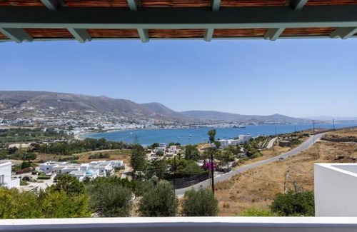 Krotiri Villa | 166 m² Villa ∙ 4 bedrooms ∙ 8 guests