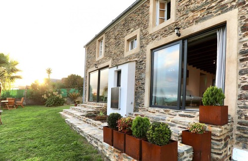 Loiba House | 192 m² House ∙ 3 bedrooms ∙ 6 guests