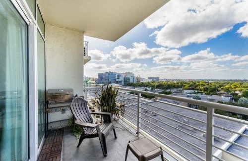 Midtown Apartment | 1BR Miami Retreat with BBQ, Pool, & Skyline Views