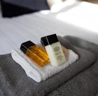 Exmouth Apartment | 1BR w Sofa Bed Private Yard