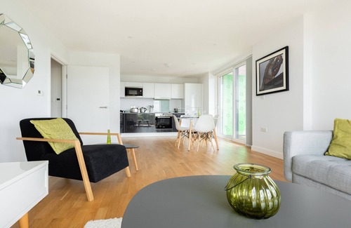 Deptford Apartment | 2 bed 2 Bath Greenwich Apart. - London