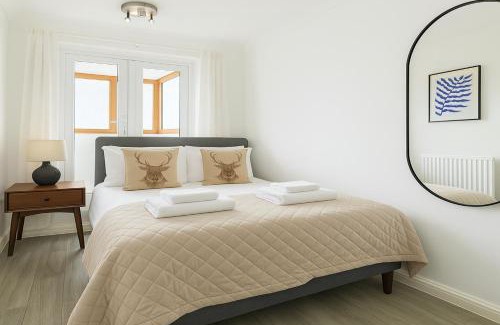 Isle of Dogs Apartment | 2 Bed Apartment in Canary Wharf