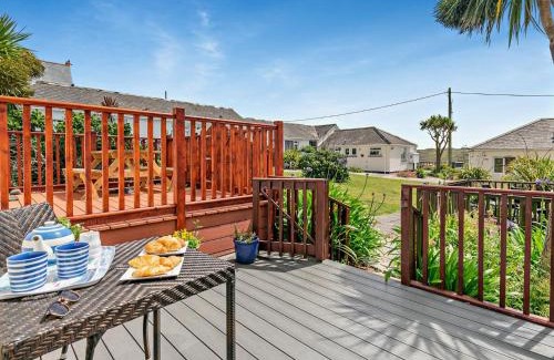 Mullion House | 2 Bed in Mullion Cove 54556