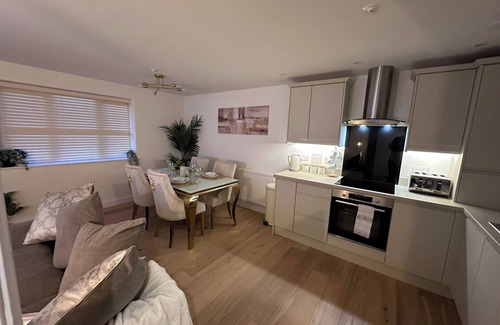 Abingdon Apartment | 2 bed modern town house