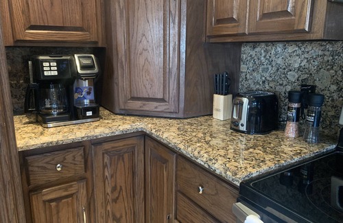 Port Isabel Cottage | 2 Bedroom 2 Bath Long Island Village Family Cottage