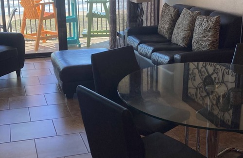 South Padre Island Resort | 2 Bedroom 2 Bathroom Condo #1105