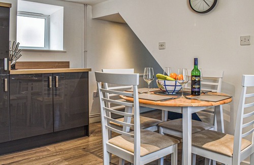 Braunton Cabin | 2 bedroom accommodation in Braunton