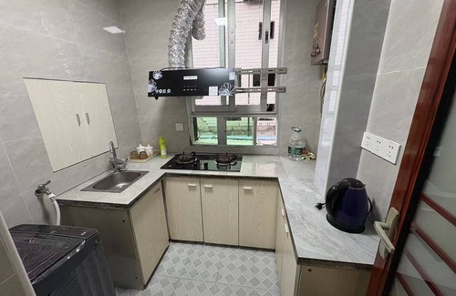 Kai Fu Apartment | 2-bedroom apartment in the heart of Chang Sha city with WiFi, AC