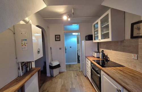 Catford Apartment | 2-bedroom apartment in beautiful London with WiFi