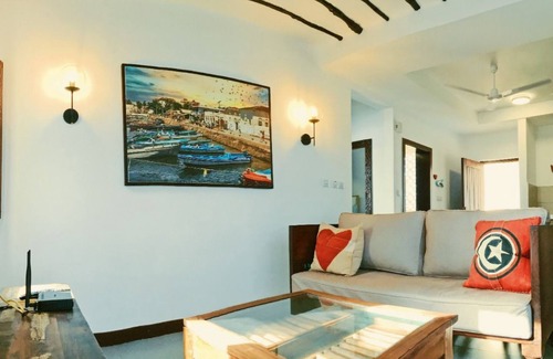 Malindi Apartment | 2 Bedroom condo on beach front