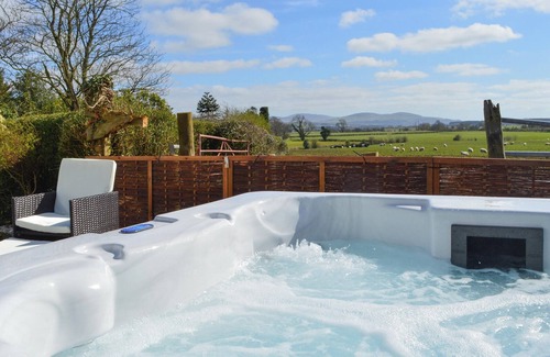 Newton Stewart Cottage | 2 bedroom accommodation in Near Newton Stewart