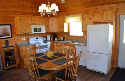 Wasaga Beach Ski Chalet | 2 bedroom luxury private Cabin located in the Lakes of Wasaga Resort