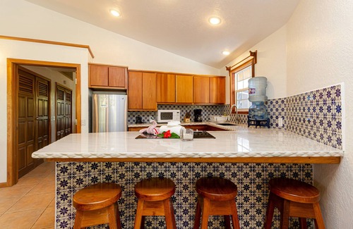 San Pedro Resort | 2 Bedroom Oceanfront Suite at White Sands Cove
