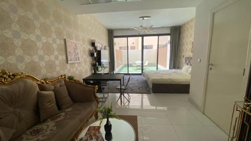 Dubai Villa | 2-Bedrooms TownHouse Villa dxb Gplus1