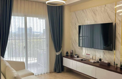 Kesawan Apartment | 2 BR Apartment Plaza View Podomoro City Deli Medan By OLS Studio