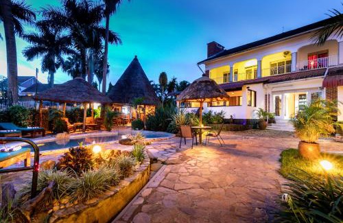 Entebbe Resort | 2 Friends Beach Hotel