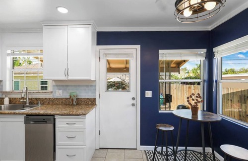Norwalk House | 2 Homes in One! 2 Kitchens Huge Outdoor Retreat