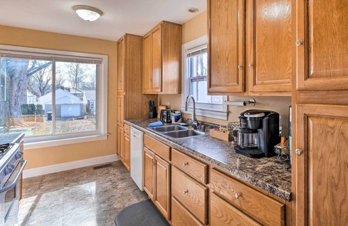 Wyandotte Cottage | 2 Mi to Churchill Downs: Louisville Home!