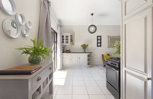 Lakeside House | 2 On Lismore