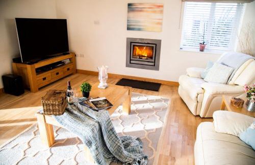 Wembury House | 2 Princes Cottages