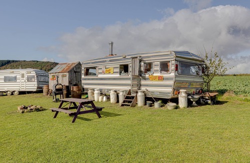 Scarborough Cabin | 2 x Double Bed Glamping Wagon at Dalby Forest