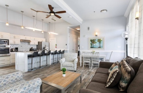 Faubourg Lafayette Condo | 20% OFF Monthly | 10% OFF Weekly-5BR Private Penthouse in the Heart of New Orleans