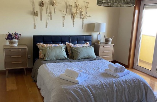 Mira House | 200 m² House ∙ 3 bedrooms ∙ 6 guests