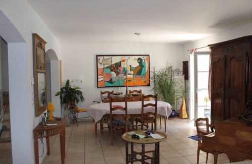 Villelaure Villa | 200 m² Villa ∙ 3 bedrooms ∙ 6 guests