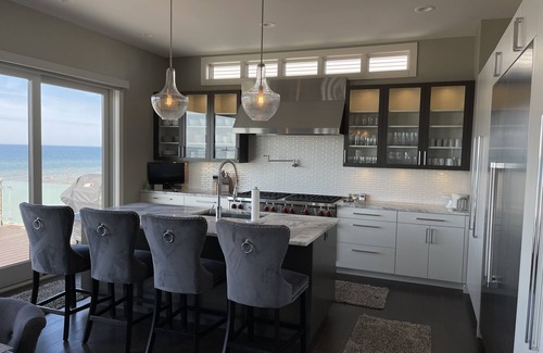 Spring Lake House | 2026 summer weeks booked - N Shore-private low berm ideal beachfront location