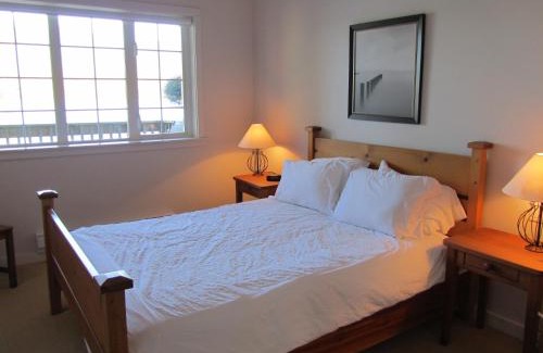 Ucluelet Apartment | 203 at Water's Edge