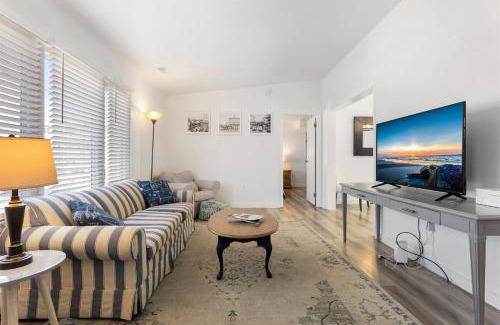Cape May - Wildwood Apartment | 205 E Magnolia Ave