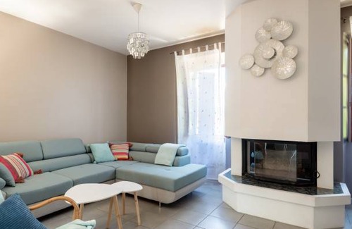 Aubenas House | 210 m² House ∙ 3 bedrooms ∙ 8 guests