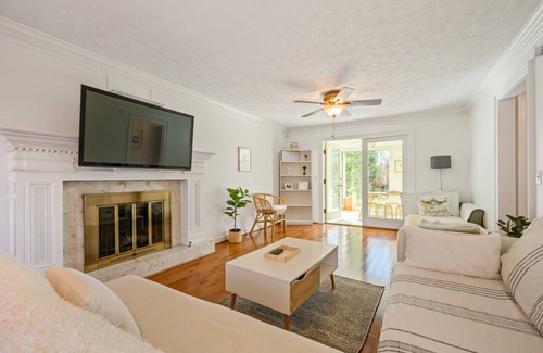 Town Center House | 211 m² House ∙ 3 bedrooms ∙ 6 guests