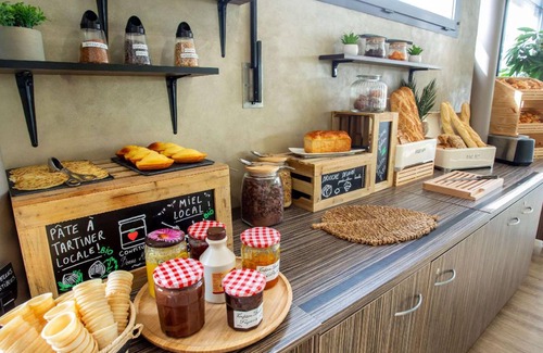 Bourges Hotel | 22 m² Hotel ∙ 10 guests