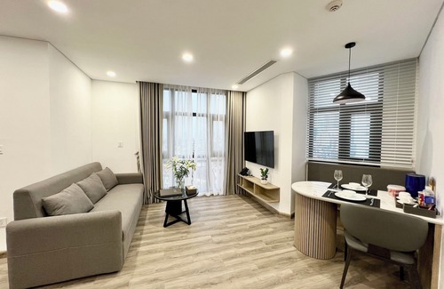 Dich Vong Hau Apartment | 22Land Legend Residence