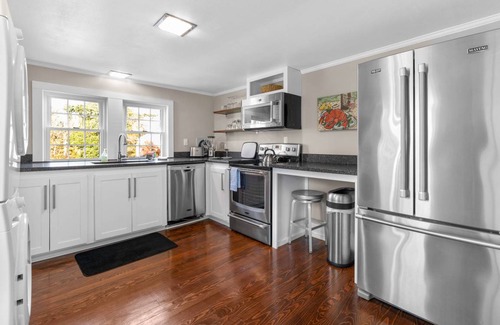 West Falmouth House | 230 m² House ∙ 5 bedrooms ∙ 11 guests