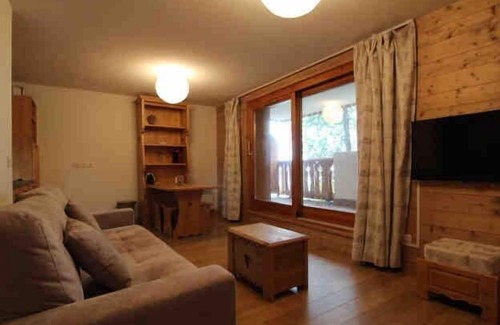 Vallandry Apartment | 230m from ski slopes, floor -3, balcony, ski locker, 40m², Peisey-Vallandry
