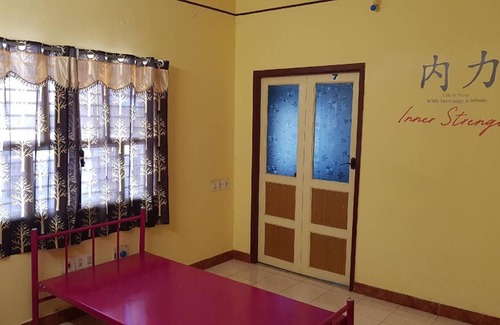 Kalapettai House | 2400 m² House ∙ 3 bedrooms ∙ 1 guest