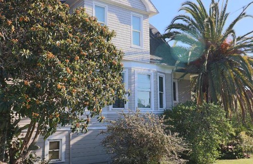 Oakland House | 246 m² House ∙ 4 bedrooms ∙ 8 guests
