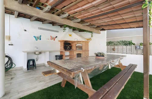 Vila Nogueira de Azeitao Villa | 250 m² Villa ∙ 6 bedrooms ∙ 14 guests