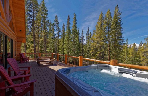 Breckenridge Park Estates House | 258 m² House ∙ 3 bedrooms ∙ 8 guests