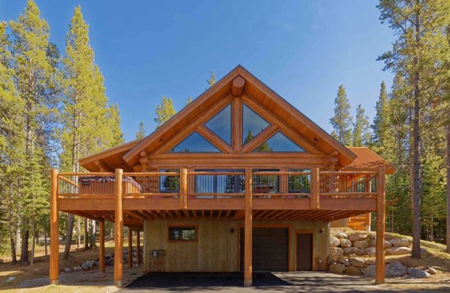 Breckenridge Park Estates House | 258 m² House ∙ 3 bedrooms ∙ 8 guests