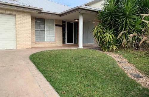 Shell Cove House | 270 m² House ∙ 5 bedrooms ∙ 12 guests
