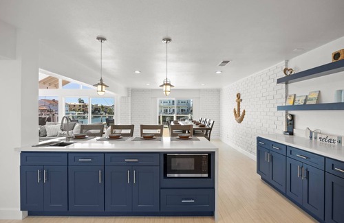 Channel Islands House | 271 m² House ∙ 4 bedrooms ∙ 11 guests