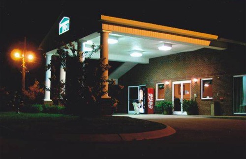 Greenbrier House | 28 m² Motel ∙ 4 guests