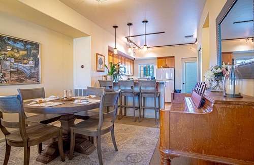 Hailey Condo | 2BD Sweetwater Condo - Community Park, Pool + Hot Tub