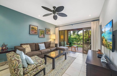 Junquillal Condo | 2BR, 2.5BTH condo w/pool steps from the beach!